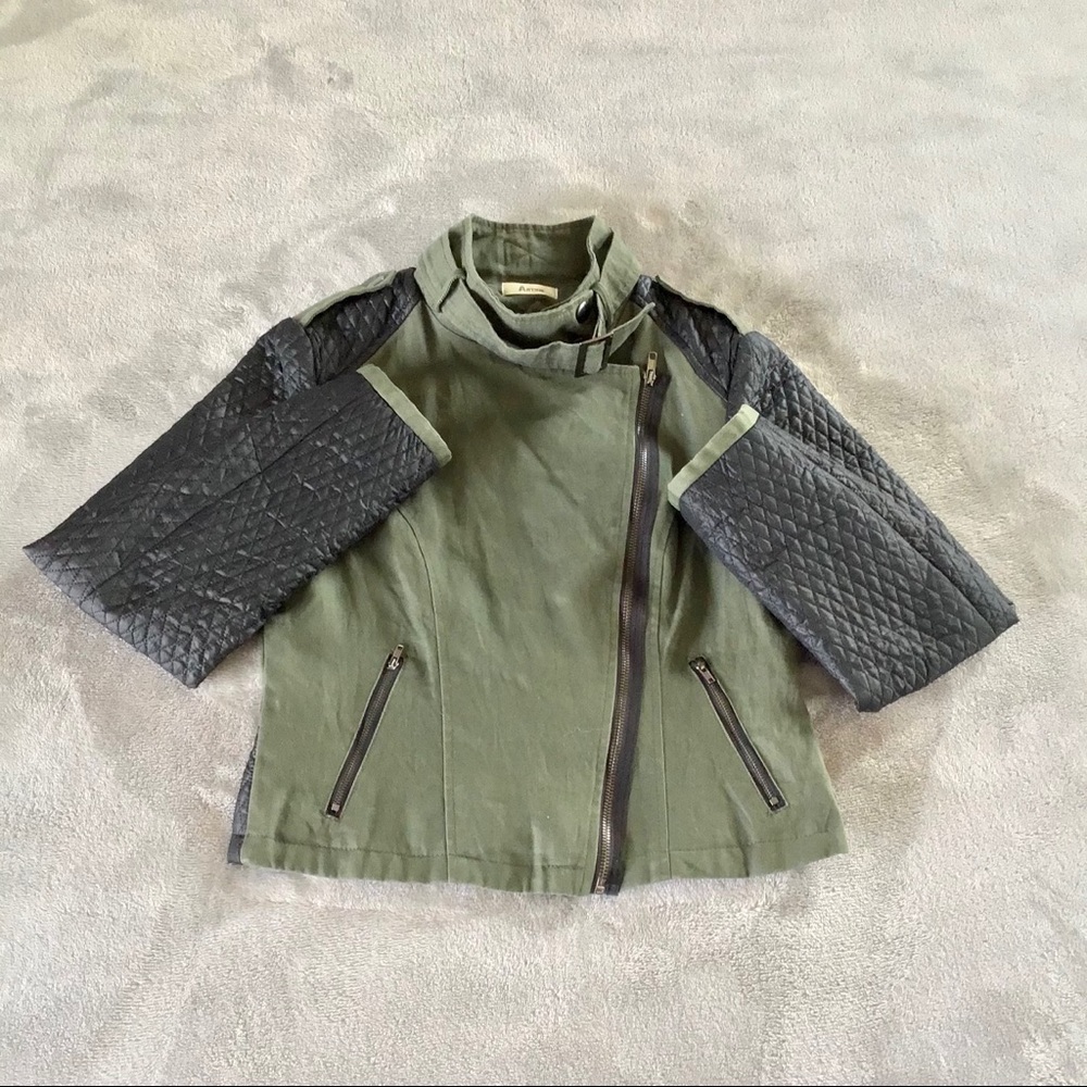 Womens size medium designer Artine Winter biker motorcycle jacket.